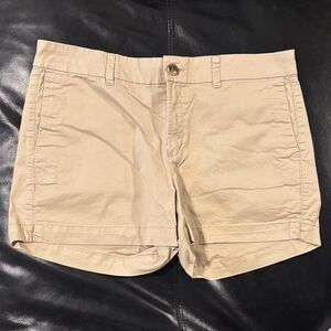 Old Navy Women's Tan Shorts